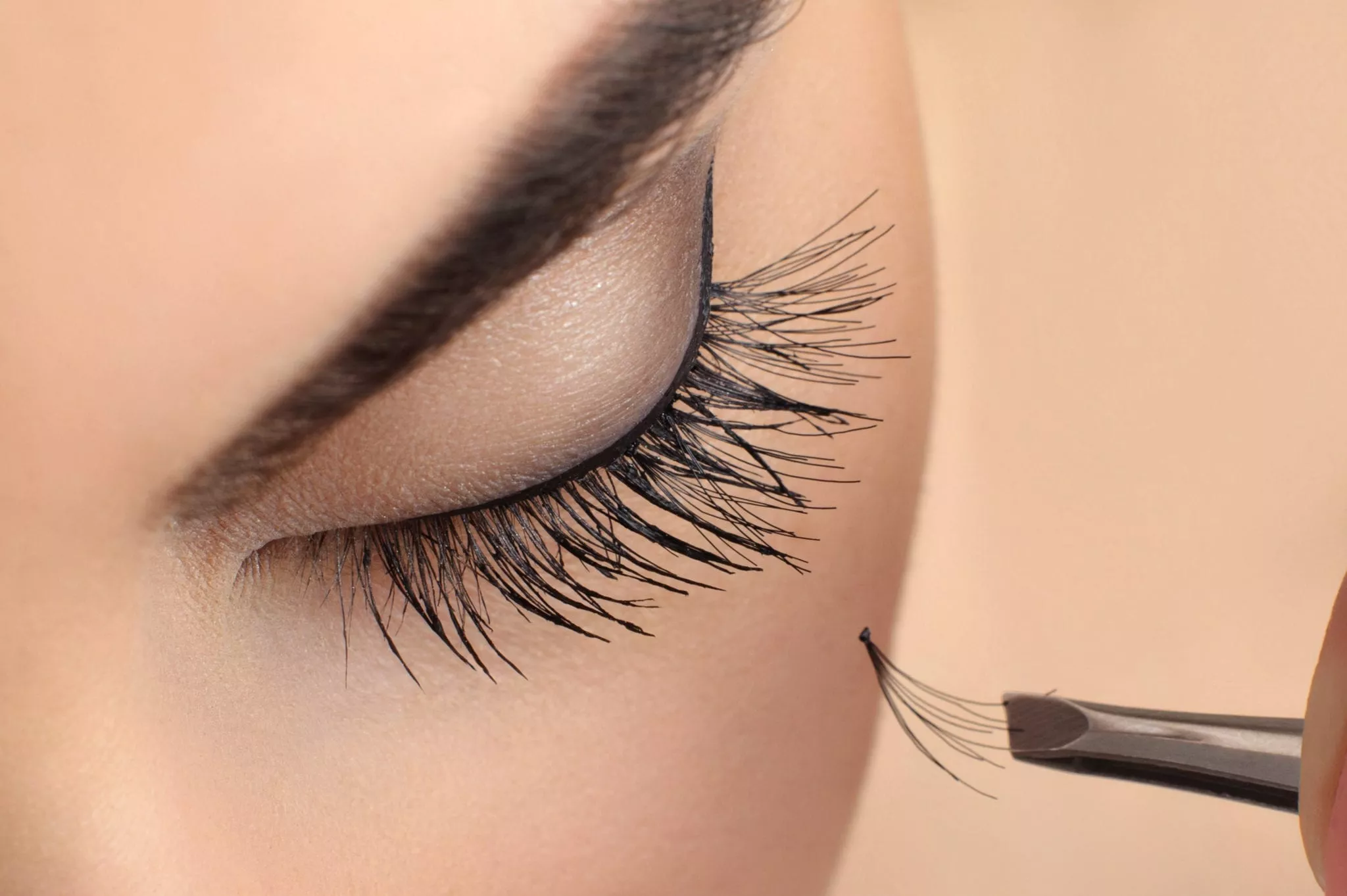 Eyelash Lifts and Tints
