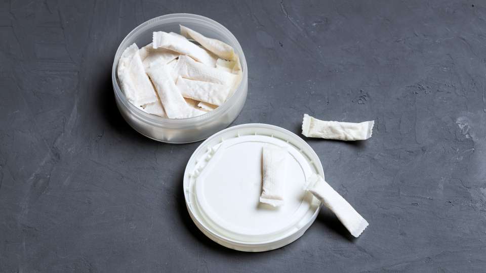 What Is Snus? A Beginner’s Guide to Smokeless Nicotine