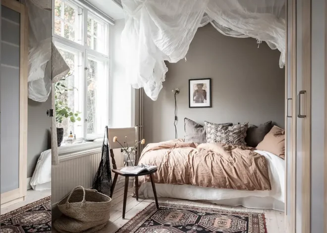Transform Your Bedroom with a Stylish Canopy Bed