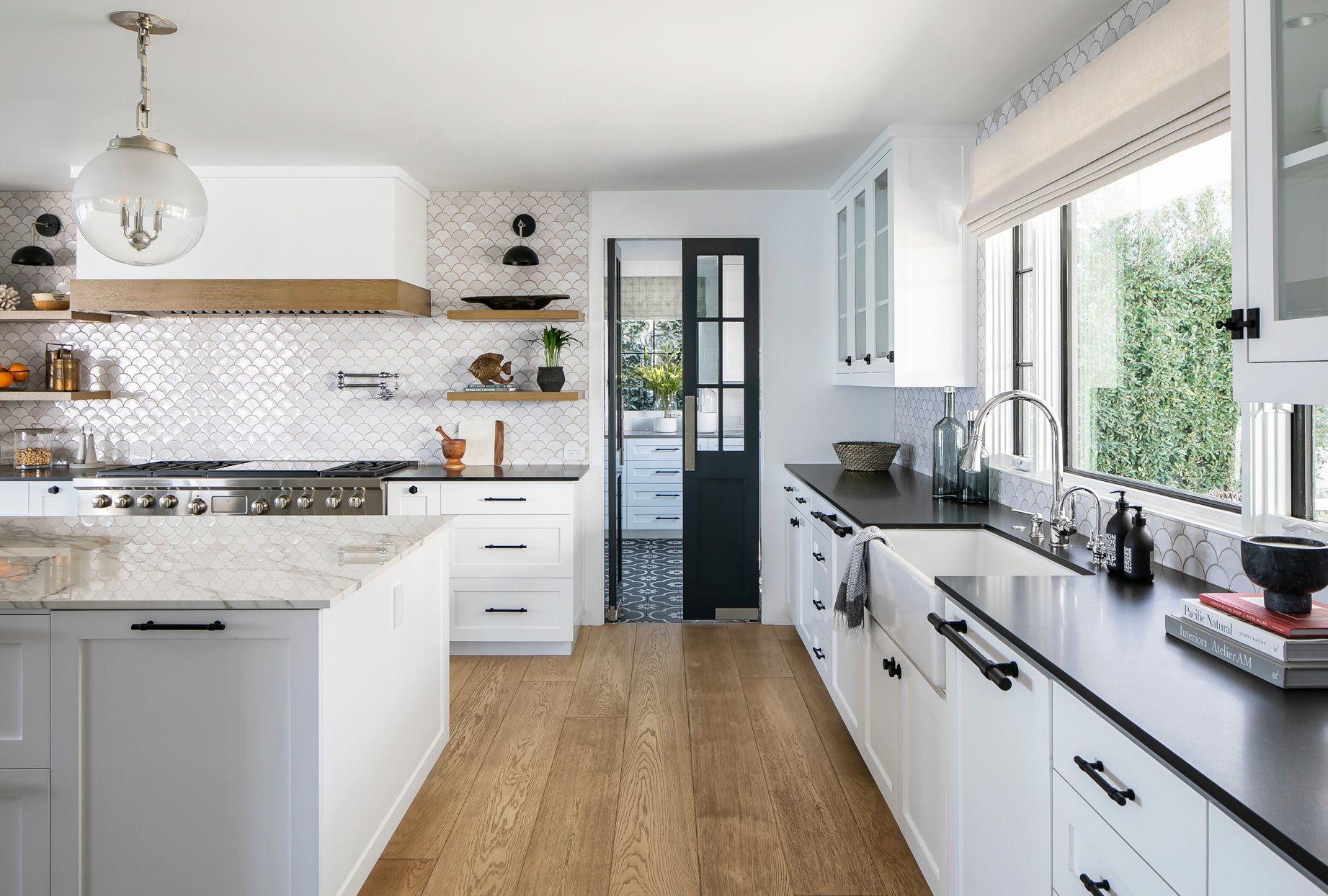 Creating a Timeless Look with Expert Kitchen Remodeling Techniques